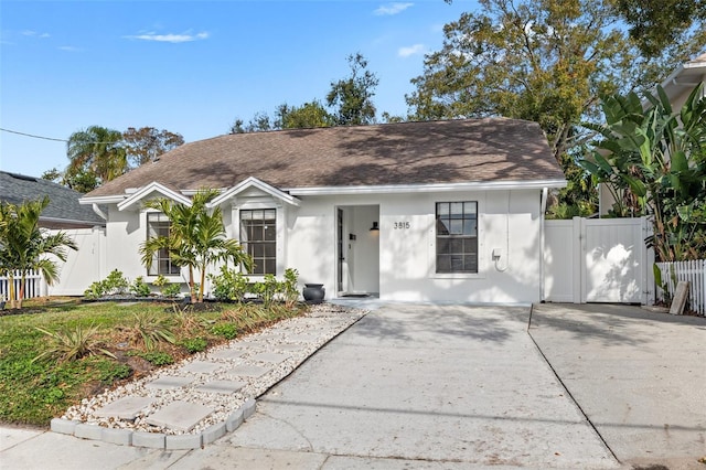 view of front of house