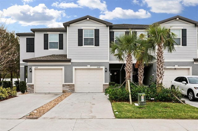 view of front of property featuring a garage