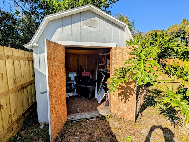 view of outbuilding