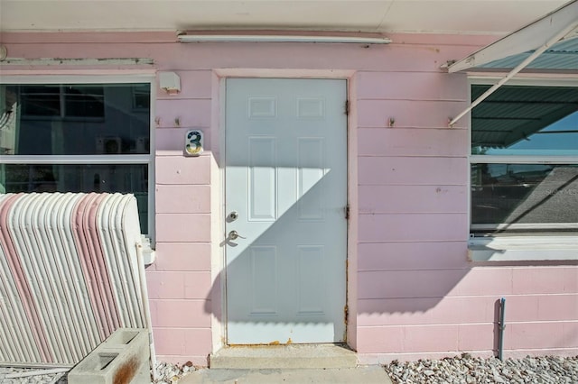 view of entrance to property