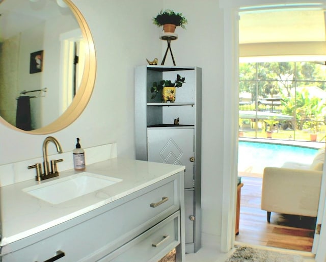 225 Temple Cir, Eustis, FL 32726 - bathroom featuring vanity