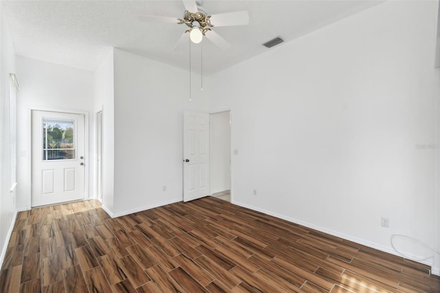 unfurnished room featuring ceiling fan