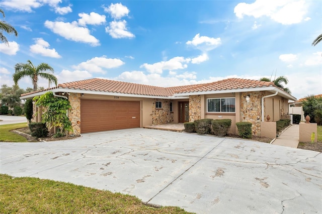 view of front of house with a garage