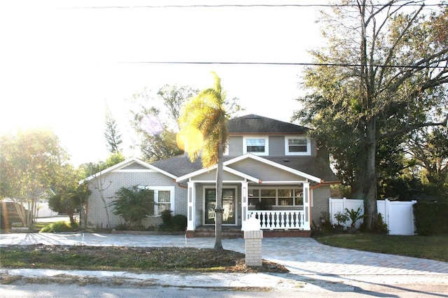 view of front of property with covered porch