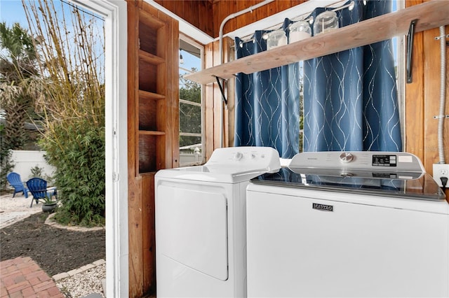 laundry room featuring washer and dryer