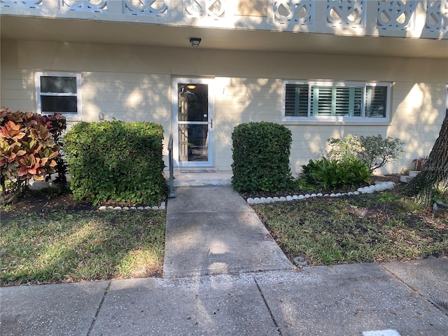 view of property entrance