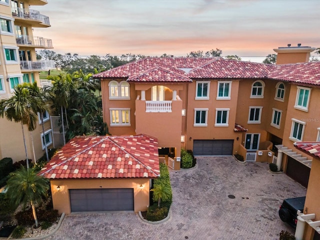 view of front of house with a garage