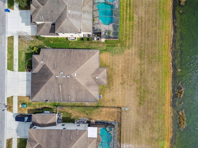 bird's eye view featuring a water view