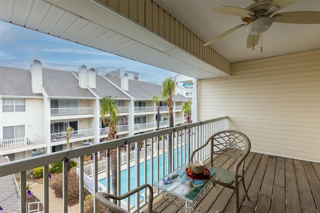 balcony featuring ceiling fan