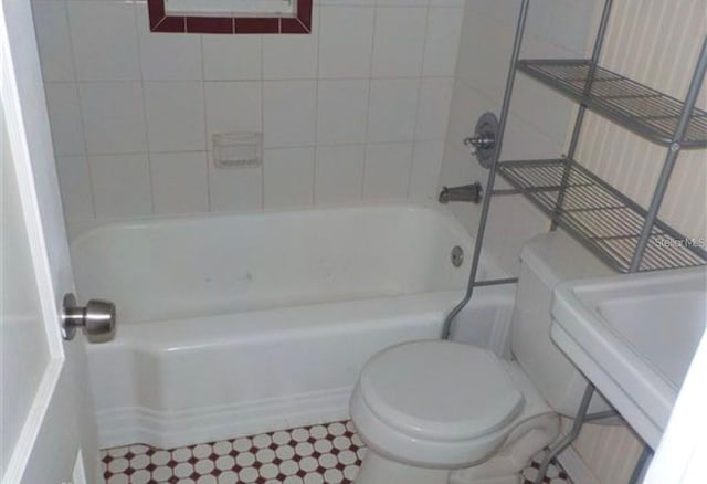 bathroom with sink and toilet