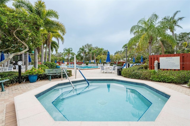 view of swimming pool