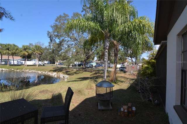 view of yard featuring a water view