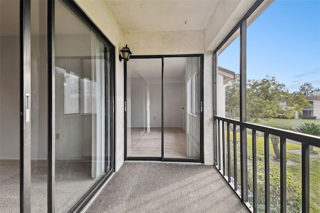 view of unfurnished sunroom