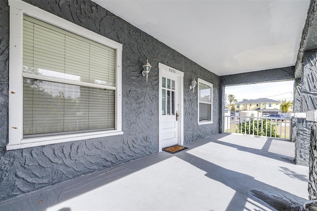 view of patio / terrace with covered porch