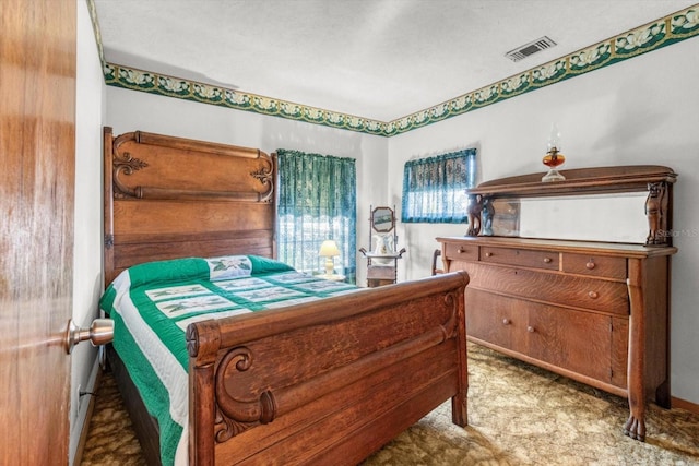 bedroom featuring carpet floors