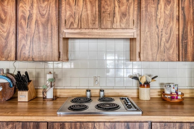 kitchen with backsplash and electric cooktop