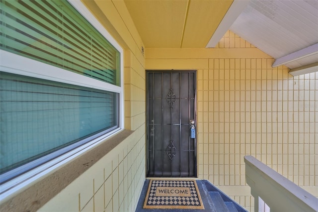 2424 W Tampa Bay Blvd Unit B201, Tampa, FL 33607 - view of property entrance
