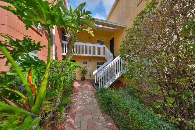 2424 W Tampa Bay Blvd Unit B201, Tampa, FL 33607 - view of property entrance