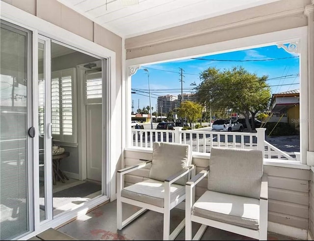 view of sunroom / solarium