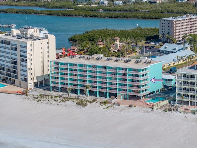 bird's eye view with a water view