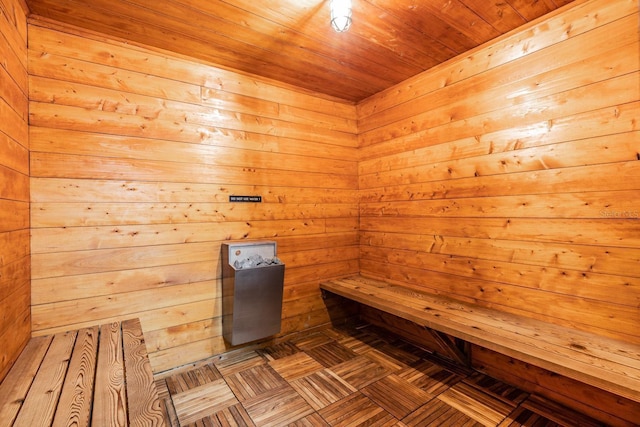 view of sauna / steam room