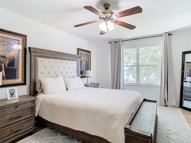 bedroom featuring ceiling fan