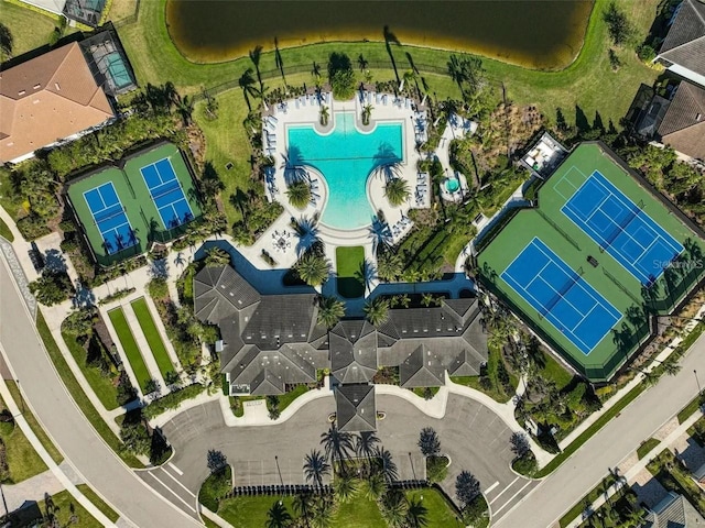 birds eye view of property