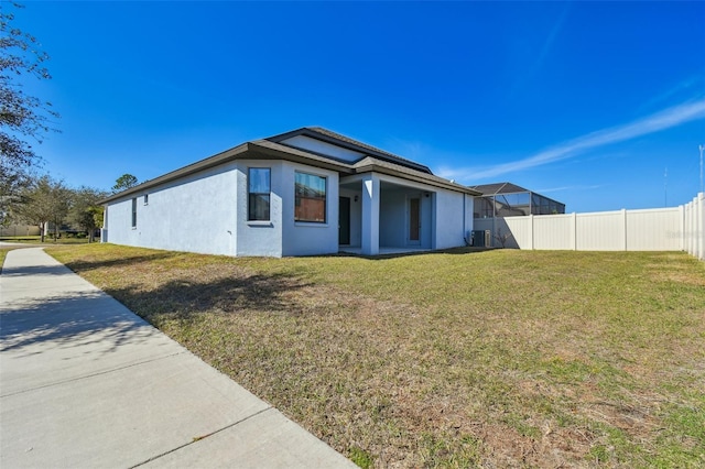 exterior space with a yard