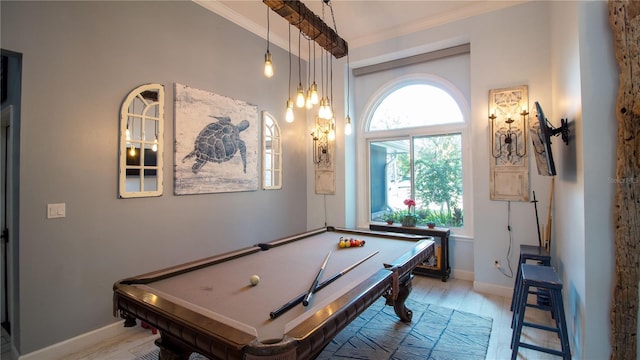 playroom with crown molding, billiards, and wood-type flooring