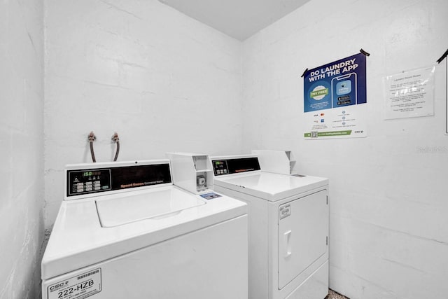 laundry room featuring washer and dryer