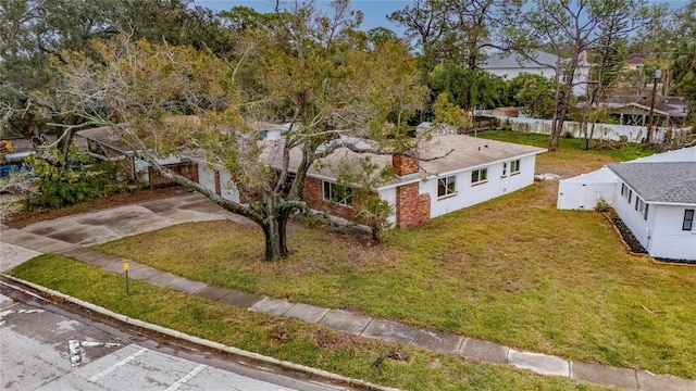 Listing photo 3 for 4646 W Longfellow Ave, Tampa FL 33629