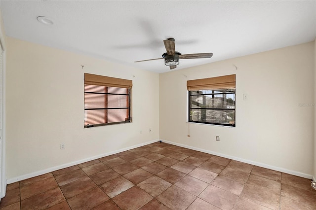 empty room with ceiling fan