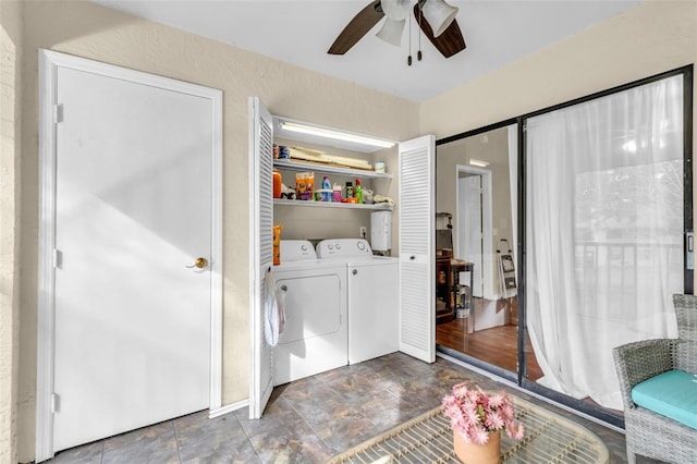 laundry area with ceiling fan and washing machine and clothes dryer