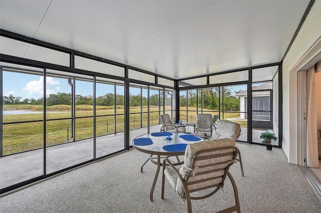 sunroom with a healthy amount of sunlight