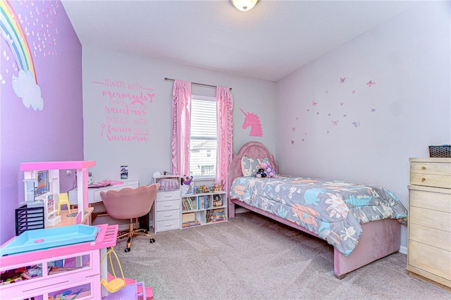 bedroom with carpet flooring