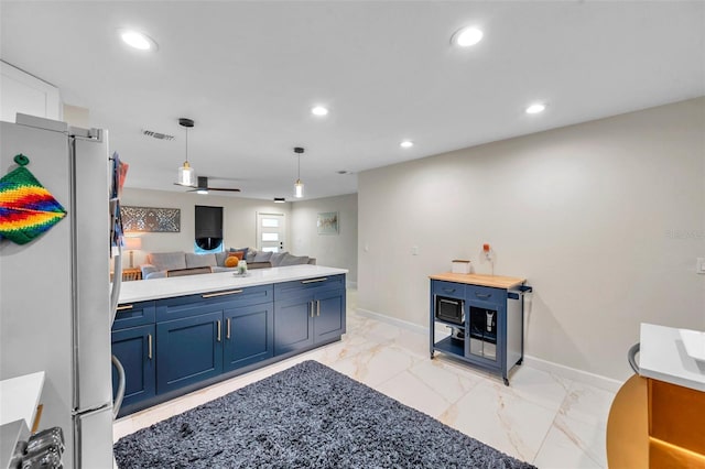 bathroom with ceiling fan