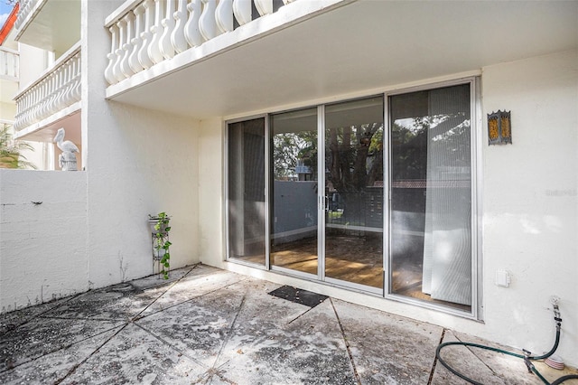 2635 Seville Blvd Unit 109, Clearwater, FL 33764 - doorway to property with a patio area