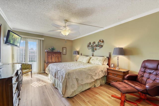 bedroom with ceiling fan, a textured ceiling, light hardwood / wood-style flooring, and crown molding