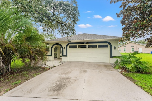 view of front of house featuring a garage