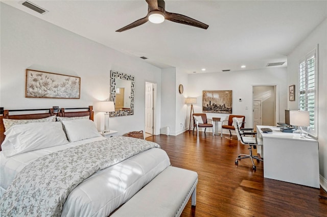 bedroom featuring dark wood-type flooring and ceiling fan