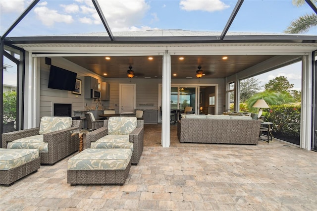 view of patio with outdoor lounge area