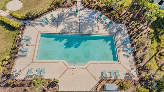 29913 Southwell Ln, Wesley Chapel, FL 33543 - view from above of property featuring a pool area