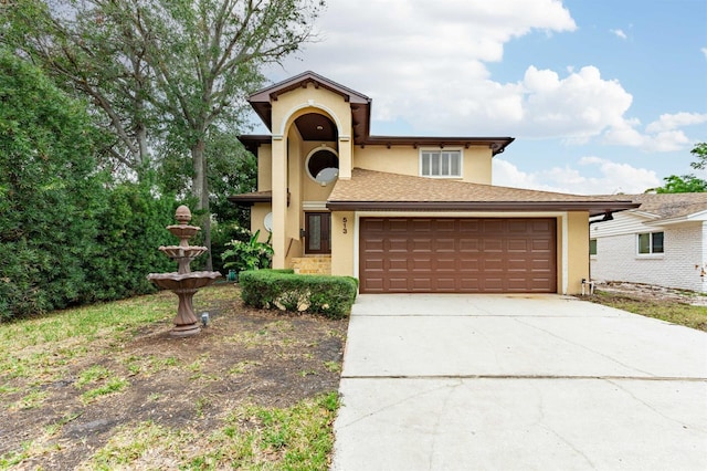 view of front of house with a garage