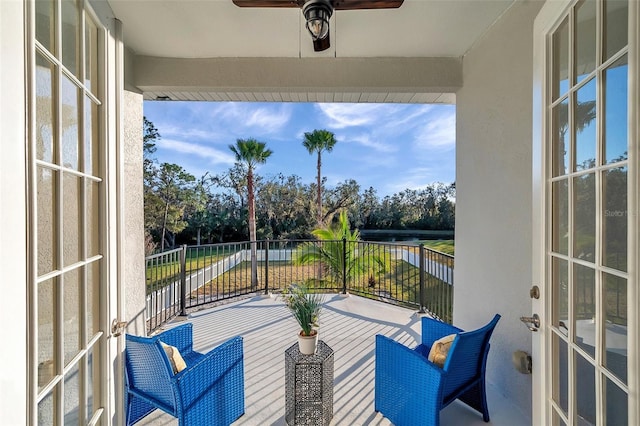 balcony with a ceiling fan