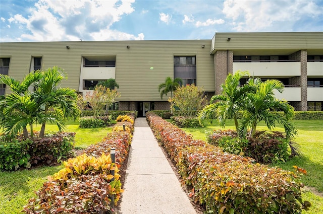 36750 US Highway 19 N Unit 04221, Palm Harbor FL, 34684, 2 bedrooms, 2 baths condo for sale