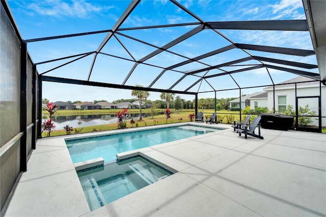 view of swimming pool featuring an in ground hot tub, a water view, a lanai, and a patio area