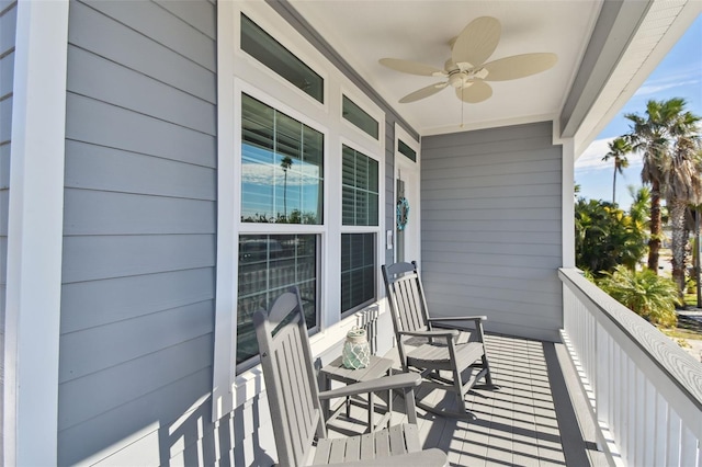 balcony featuring ceiling fan