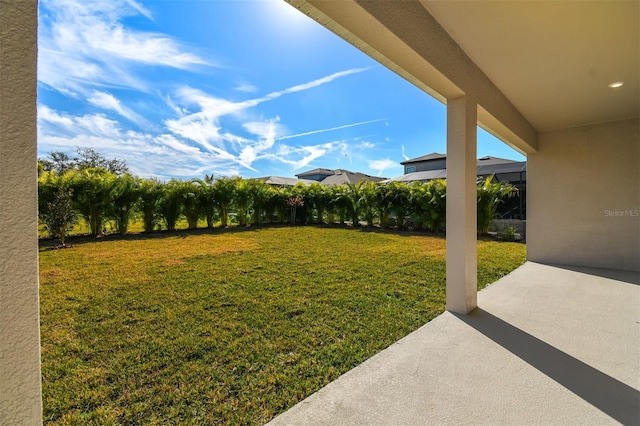 view of yard with a patio