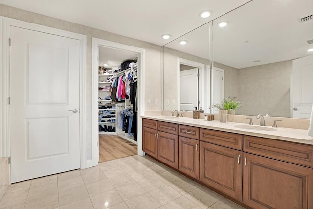 450 Knights Run Ave Unit 605, Tampa, FL 33602 - bathroom featuring vanity