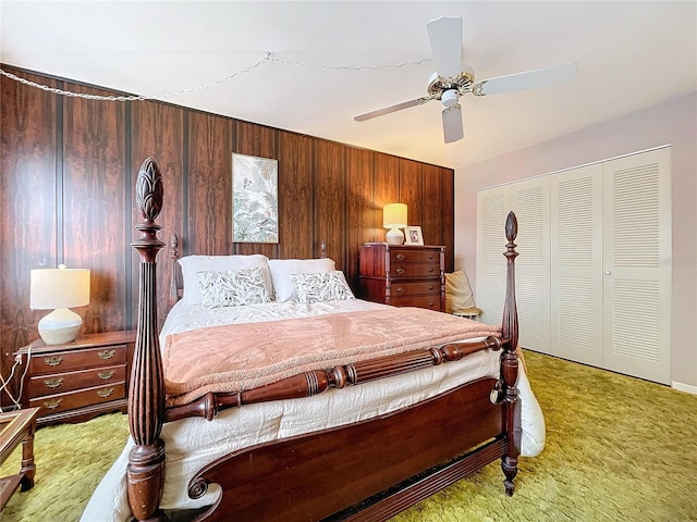 bedroom featuring light carpet, a closet, and ceiling fan